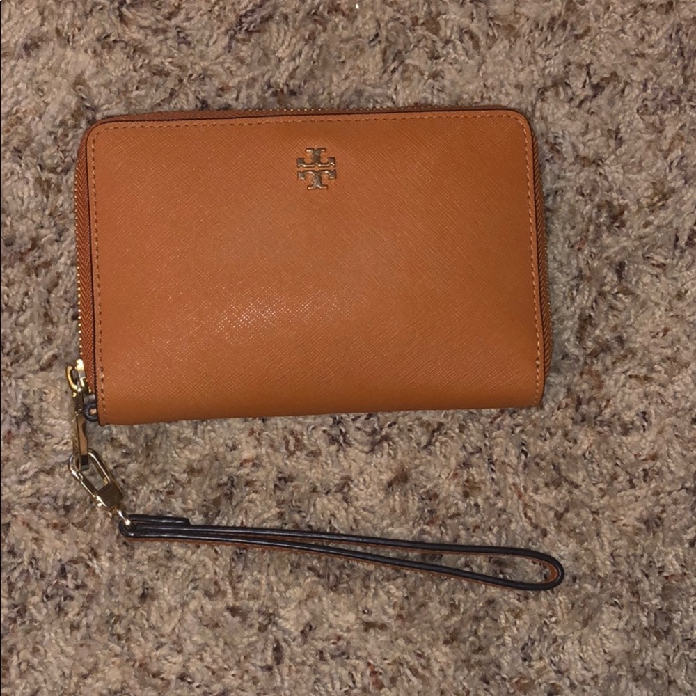 Tory Burch Robinson Wallet